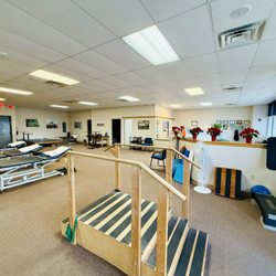 Hartz Physical Therapy - Main Gym
