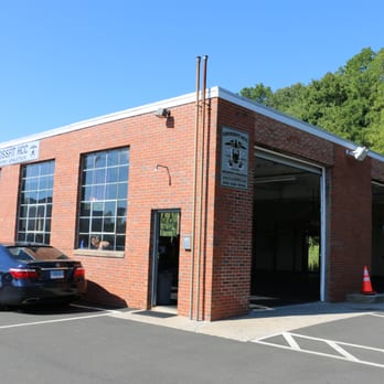 Crossfit HCC - Crossfit HCC near the North Haven and Hamden line - Interval Training Gyms Near Me - North Haven, Connecticut