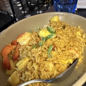 Pineapple Thai - Pineapple Fried Rice - Thai Near Me - Cupertino, California Pineapple Thai - Pineapple Fried Rice - Thai Near Me - Cupertino, California