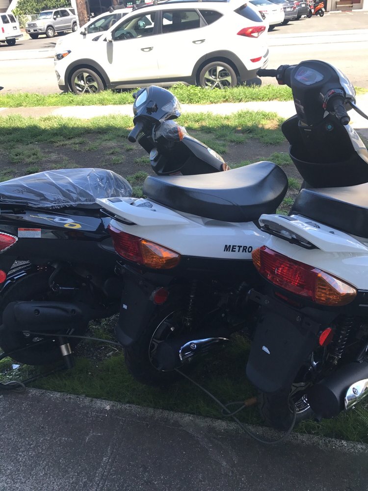 SCOOTER ALLEY CLOSED Updated August 2024 2131 S Beretania St