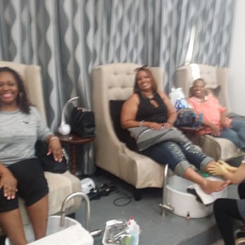 Hands and Feet Nail Spa - Nail Salons Near Me - Carson, California
