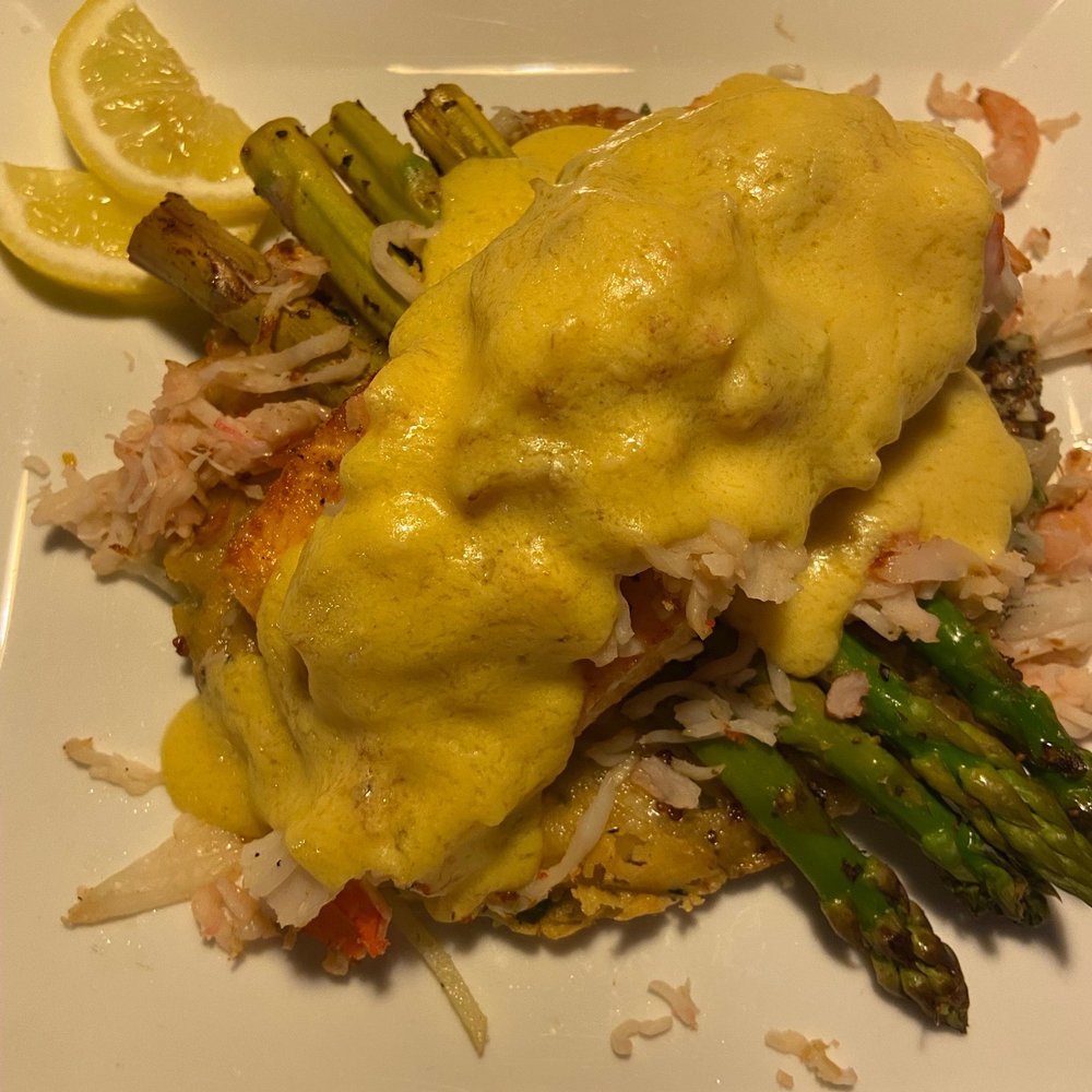 Samantha's Restaurant - Salmon Oscar - Breakfast & Brunch Near Me - North Canton, Ohio