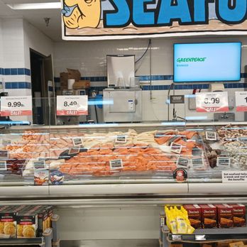 Hy-Vee - Grocery Near Me - Mankato, Minnesota