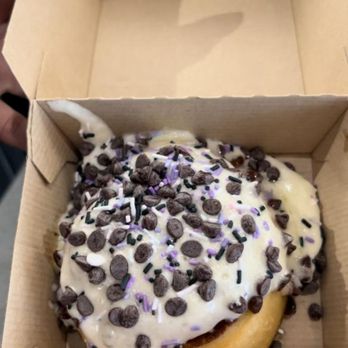 Cinnaholic - Customized -Marshmallow, sprinkles, and chocolate chipd - Bakeries Near Me - Peachtree Corners, Georgia Cinnaholic - Customized -Marshmallow, sprinkles, and chocolate chipd - Bakeries Near Me - Peachtree Corners, Georgia