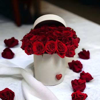 Lara Marie Designs - Floral Designers Near Me Lara Marie Designs - Floral Designers Near Me