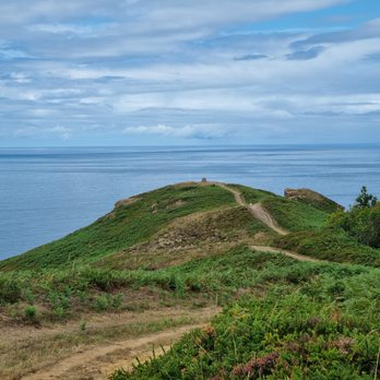 Cabo de Quejo - Hiking Near Me - Noja, S