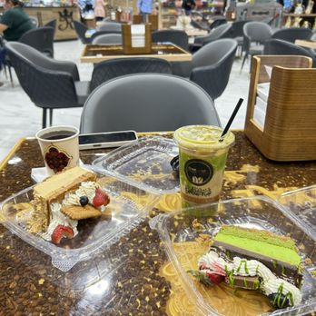Royal Roastery - Cheesecakes (Dubai chocolate and Biscoff cookie), hot Turkish coffee, and iced pistachio latte - Gelato Near Me - Richardson, Texas Royal Roastery - Cheesecakes (Dubai chocolate and Biscoff cookie), hot Turkish coffee, and iced pistachio latte - Gelato Near Me - Richardson, Texas