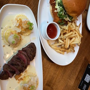 JOEY Eaton Centre - Steak and lobster ravioli Crispy chicken sandwich and fries - Canadian (New) Near Me - Toronto, Ontario JOEY Eaton Centre - Steak and lobster ravioli Crispy chicken sandwich and fries - Canadian (New) Near Me - Toronto, Ontario