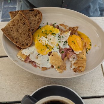 Ulrich - Cafes Near Me - Vienna, 9