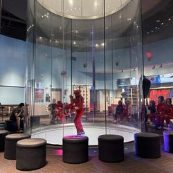 iFLY Indoor Skydiving - Paramus