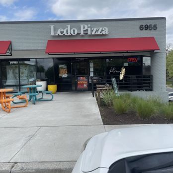 Ledo Pizza - Picking up a lunch deal - Pizza Near Me - Columbia, Maryland