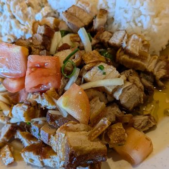 Hawaiian Style Cafe - Lechon - Hawaiian Near Me - Hilo, Hawaii