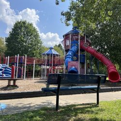 Petal Relay Park/Willie Hinton Park - Playground