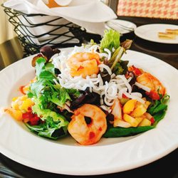 Cilantro's Restaurant & Lounge - Yummy