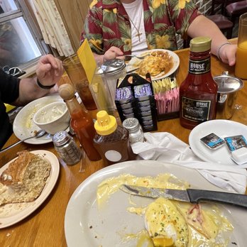Harriette's Restaurant - Was so good I forgot to take a picture. Chorizo Benedict was amazing - Breakfast & Brunch Near Me - Key Largo, Florida Harriette's Restaurant - Was so good I forgot to take a picture. Chorizo Benedict was amazing - Breakfast & Brunch Near Me - Key Largo, Florida