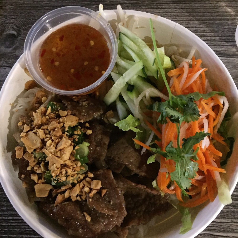 Cafe Trang Bistro - Steak vermicelli noodle salad - Vietnamese Near Me - Lehi, Utah Cafe Trang Bistro - Steak vermicelli noodle salad - Vietnamese Near Me - Lehi, Utah