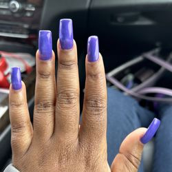 Tipsy Nails