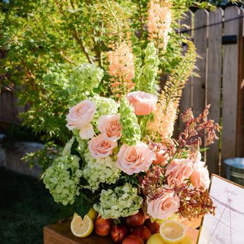 Parisa Design - Florists Near Me - Fair Oaks, California