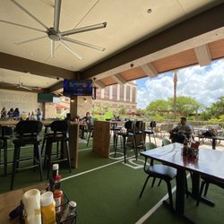 ESPN BET Sportsbook - Awesome, spacious patio with lots of TVs and a full bar