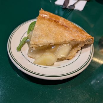 Cafe 50's - Apple pie slice - Diners Near Me - Los Angeles, California Cafe 50's - Apple pie slice - Diners Near Me - Los Angeles, California