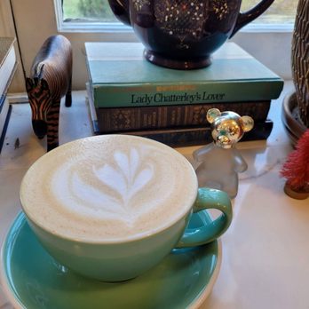 Seasons Coffee - Vanilla Latte with oat milk - Coffee & Tea Near Me - Sacramento, California Seasons Coffee - Vanilla Latte with oat milk - Coffee & Tea Near Me - Sacramento, California