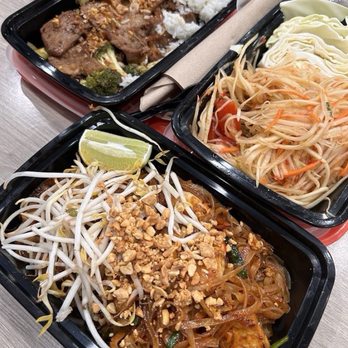 Kin-D Lao & Thai Food - Thai Near Me - Plano, Texas