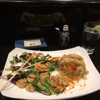 Yi Sushi - Seafood Don Buri with fried rice. - Sushi Bars Near Me - El Cajon, California Yi Sushi - Seafood Don Buri with fried rice. - Sushi Bars Near Me - El Cajon, California