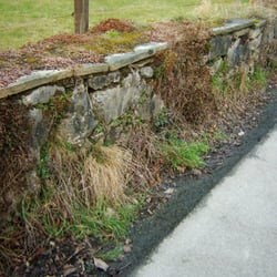 Trockenmauer in Holthausen