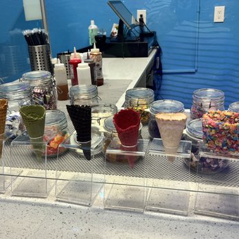 212 Ice Cream Studio - Ice Cream & Frozen Yogurt Near Me - Gilbert, Arizona