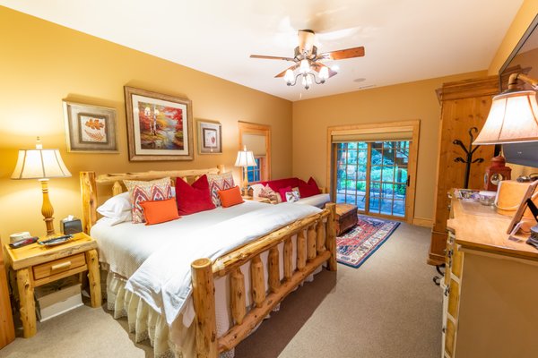 The Lodge at River Run by null