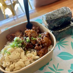 Garlic Fried Chicken with 2 Toppings and Spicy Tuna Musubi