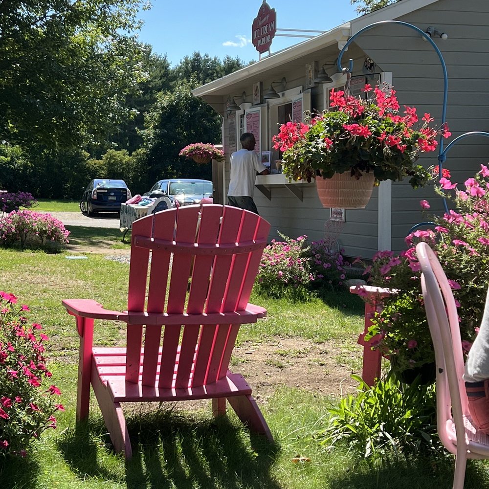 Pammy's ice cream PARLOR - Ice Cream & Frozen Yogurt Near Me - Harpswell, Maine Pammy's ice cream PARLOR - Ice Cream & Frozen Yogurt Near Me - Harpswell, Maine