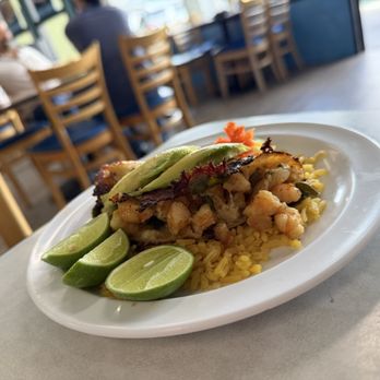 Baja Fish Mart - Camarón gobernador de camarón - Seafood Near Me - San Diego, California Baja Fish Mart - Camarón gobernador de camarón - Seafood Near Me - San Diego, California