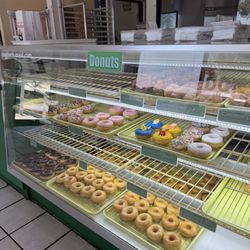 Southern Maid Donuts