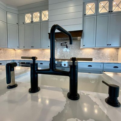 Melas Park Plumbing Service Logo