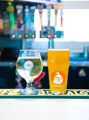 What’s Crackin Cafe by null