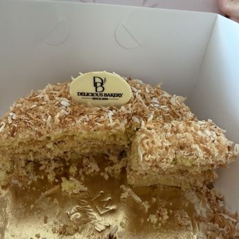 Delicious Bakery - Cupcakes Near Me - Northridge, California Delicious Bakery - Cupcakes Near Me - Northridge, California