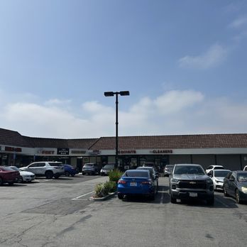 Mini Tooth Kids Dentistry - Surrounding businesses - Pediatric Dentists Near Me - Ontario, California Mini Tooth Kids Dentistry - Surrounding businesses - Pediatric Dentists Near Me - Ontario, California