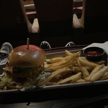 Studio Movie Grill - The SMG Burger - Cinema Near Me - Arlington, Texas Studio Movie Grill - The SMG Burger - Cinema Near Me - Arlington, Texas