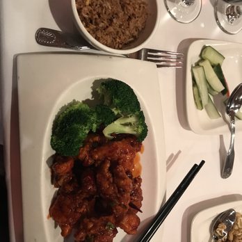 Tang Pavilion - General Tso's Chicken - Shanghainese Near Me - New York, New York