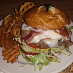 Crossroads Grill and Bar - Holy cow
