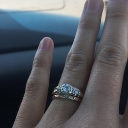 Thurston Jewelers Giftly Email, Text or Print, 705 W Lake St