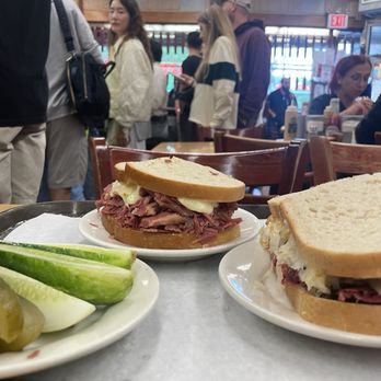 Katz's Delicatessen - Delis Near Me - New York, New York Katz's Delicatessen - Delis Near Me - New York, New York