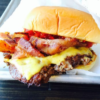 Shake Shack Harvard Square - SmokeShack, definitely worth a try - Burgers Near Me - Cambridge, Massachusetts