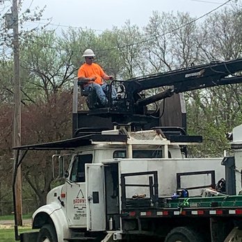 Brown's Tree Service LC - Tree Services Near Me - Topeka, Kansas Brown's Tree Service LC - Tree Services Near Me - Topeka, Kansas