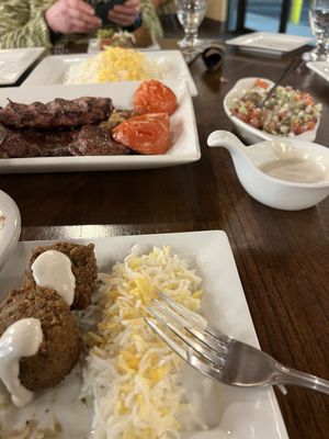 Sina's Restaurant by null