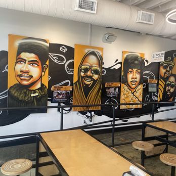 Slim and Husky's Pizza - Mural Art - Pizza Near Me - Memphis, Tennessee