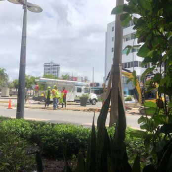 Serafina - Next to the street. Extremely noisy - Italian Near Me - San Juan, Puerto Rico