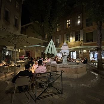 L'Incontournable - French Near Me - Aix-en-Provence, 13 L'Incontournable - French Near Me - Aix-en-Provence, 13