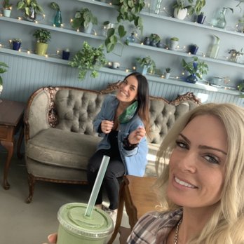 Her Daughters Cafe - Breakfast & Brunch Near Me - Philadelphia, Pennsylvania Her Daughters Cafe - Breakfast & Brunch Near Me - Philadelphia, Pennsylvania